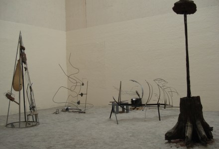 Vista de la muestra en La Esmeralda, Centro Nacional de las Artes de México. 2009